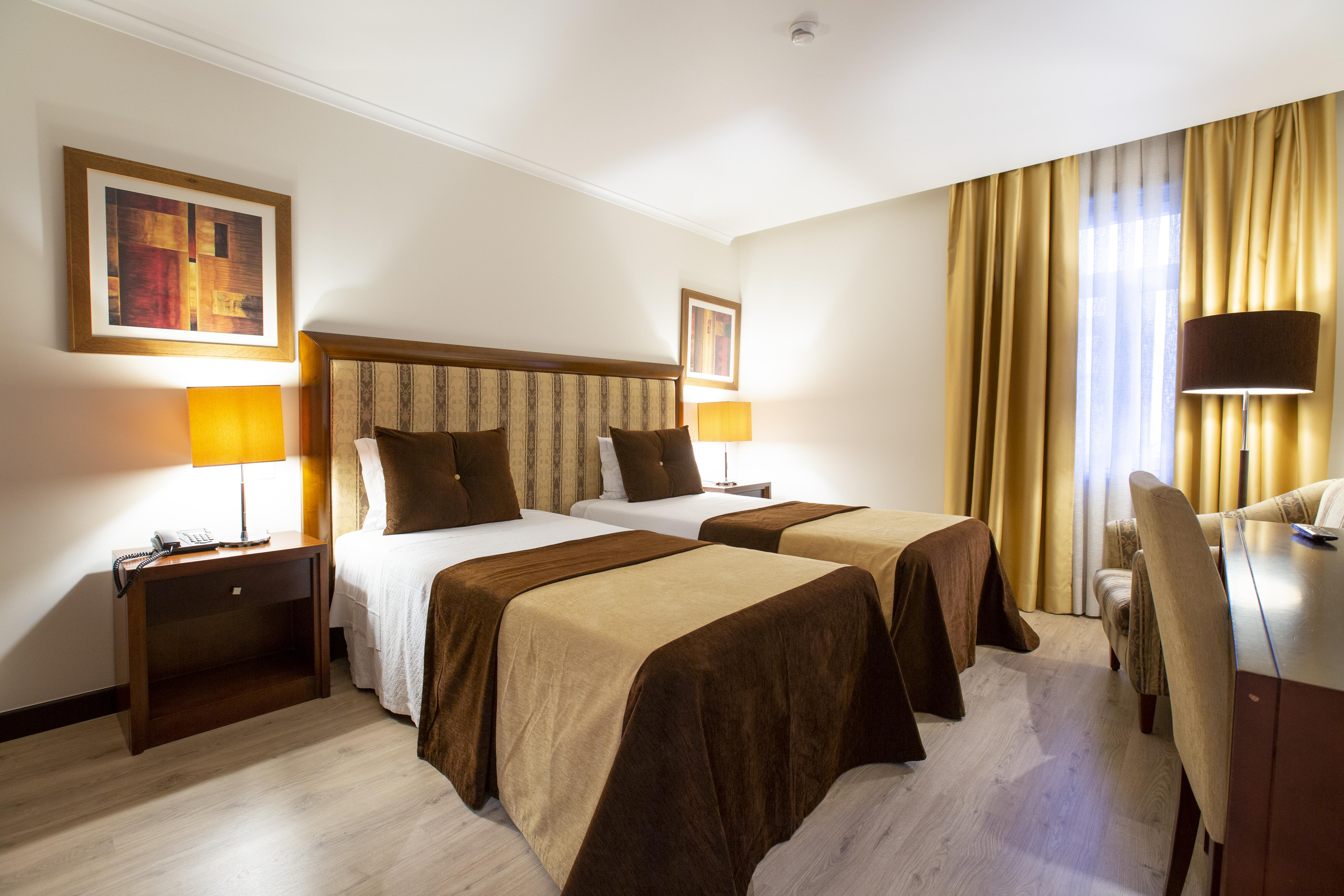 Veneza Hotel Aveiro Exterior photo